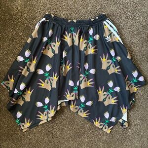 Adidas Originals Allover Floral Hand Print Skirt, Size Small, new with tags
